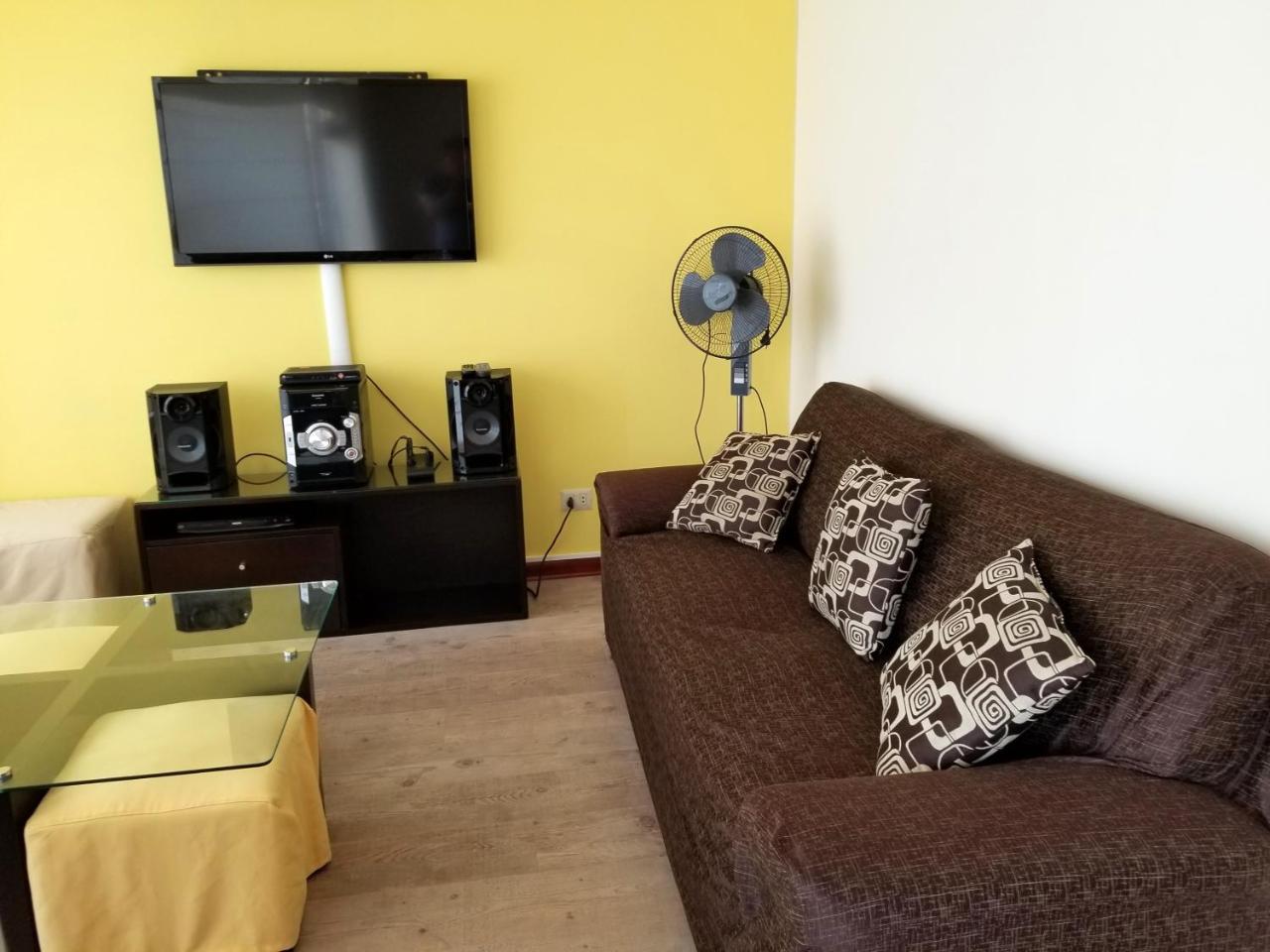 Miraflores Rentals Larcomar ليما المظهر الخارجي الصورة